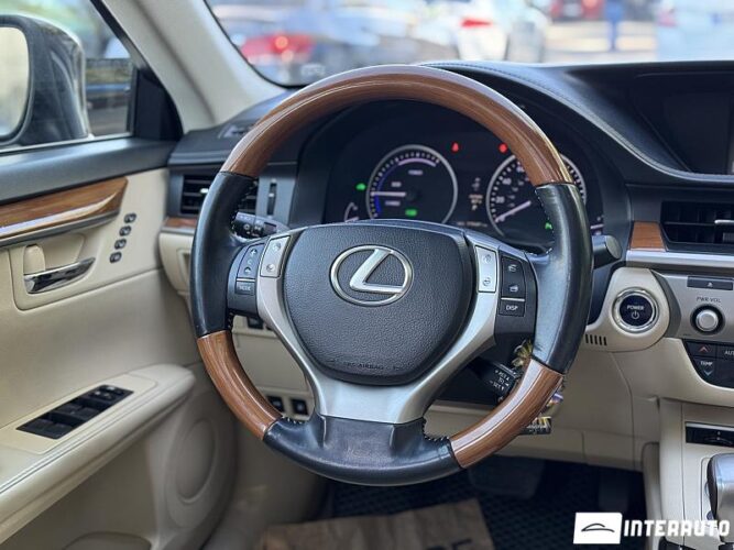 lexus ES 300h 2012