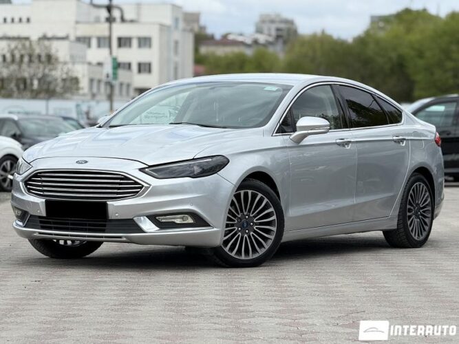 Ford Fusion 2018 doar la InterAuto