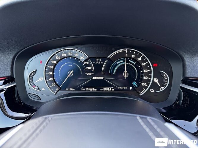 BMW 530e 43 bmw 530e 2019