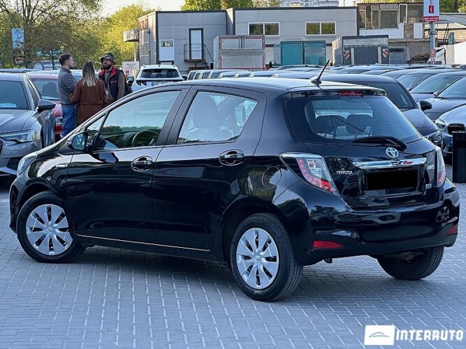toyota Yaris 2013