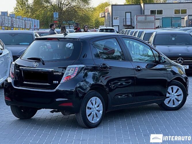 toyota Yaris 2013