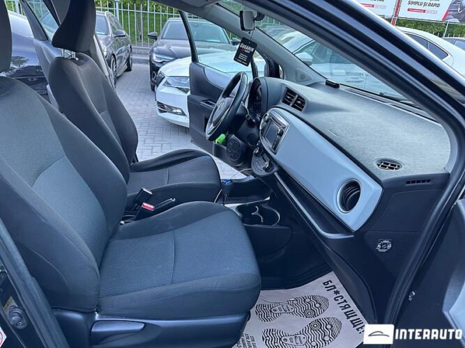 toyota Yaris 2013