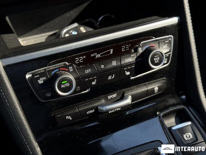 bmw 225XE 2017