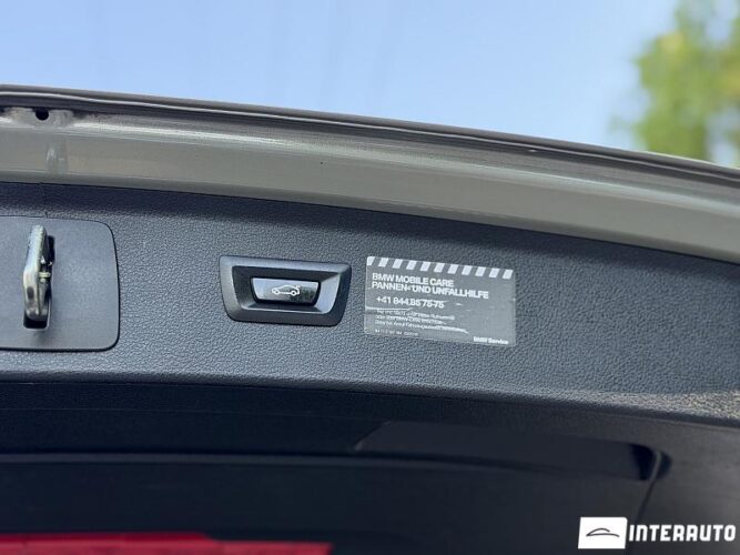 bmw 225XE 2017