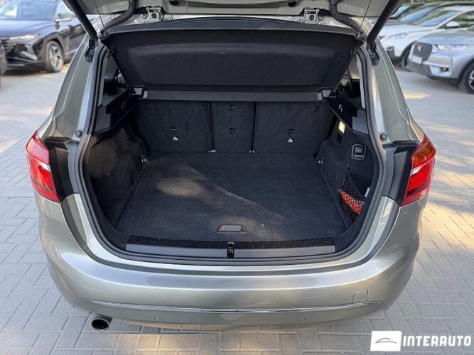bmw 225XE 2017