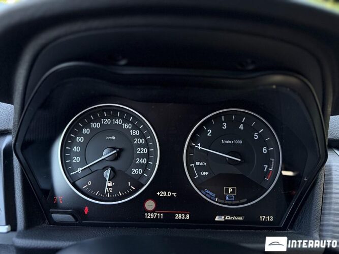 bmw 225XE 2017