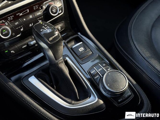 bmw 225XE 2017