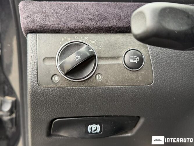 mercedes E 220 2002
