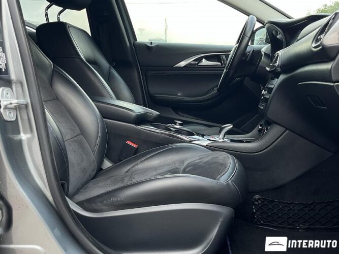 Infiniti Q30 42 infiniti Q30 2017