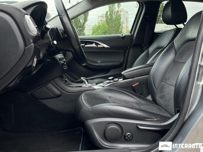 Infiniti Q30 33 infiniti Q30 2017