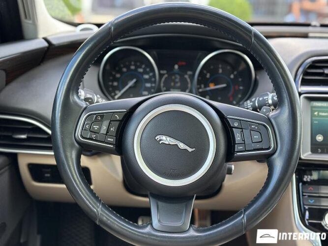 jaguar XE 2016