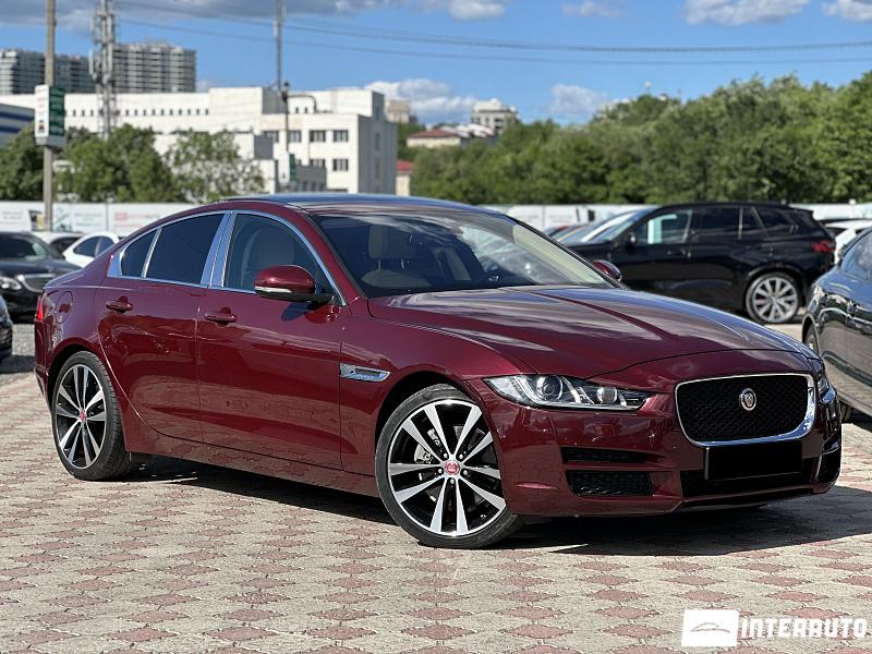 Jaguar XE