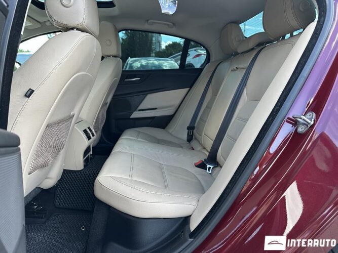 jaguar XE 2016