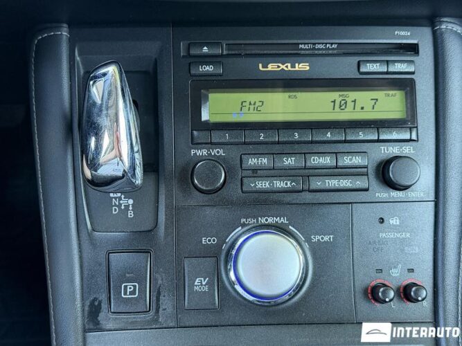 lexus CT 200h 2013
