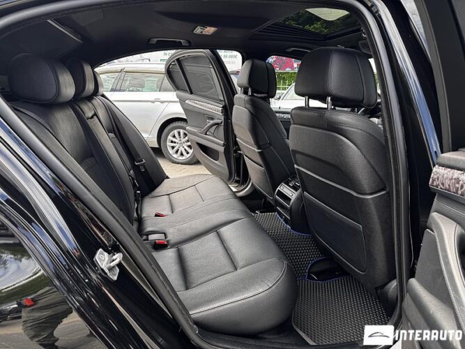 BMW 528 59 bmw 528 2015