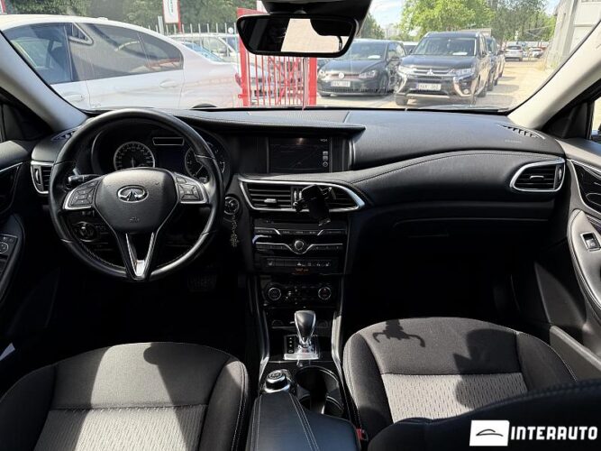 infiniti QX30 2017