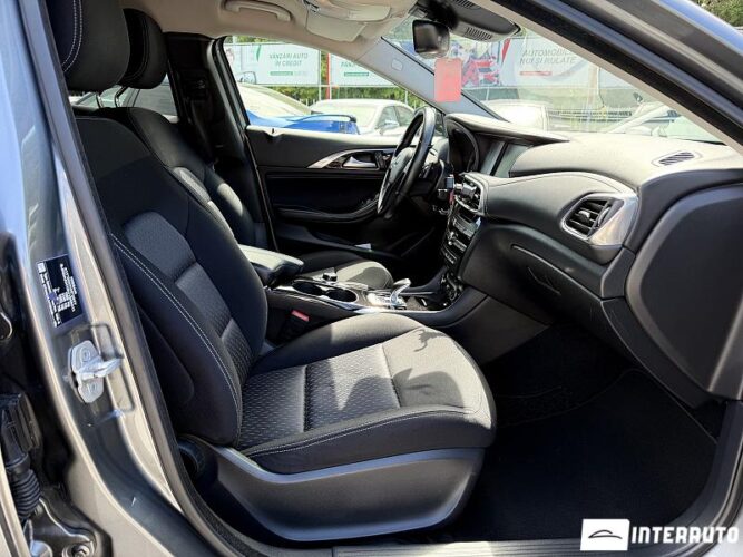infiniti QX30 2017