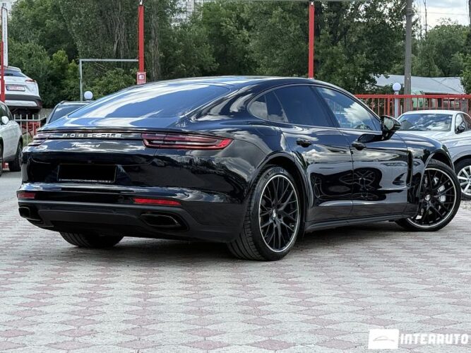 porsche Panamera 2019