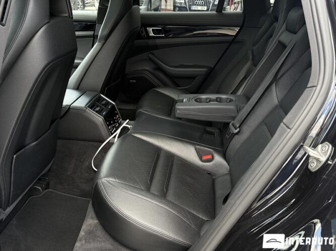 porsche Panamera 2019