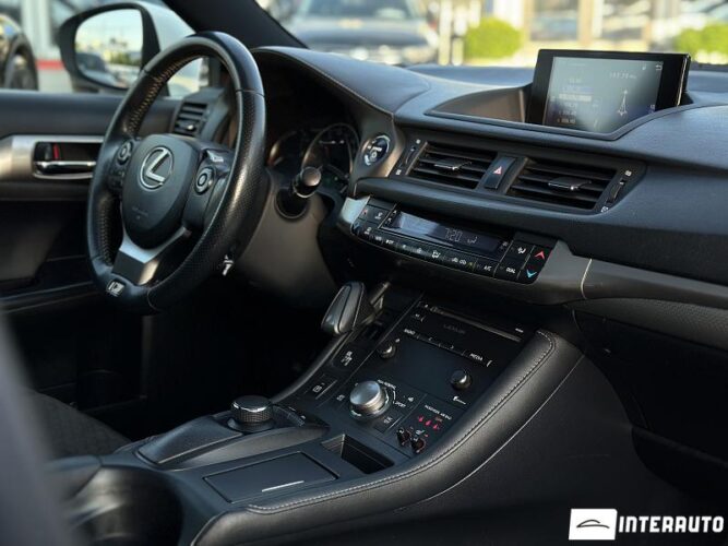 lexus CT 200h 2014