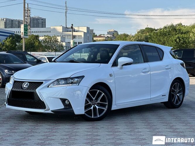 Lexus CT 200h 2014 doar la InterAuto