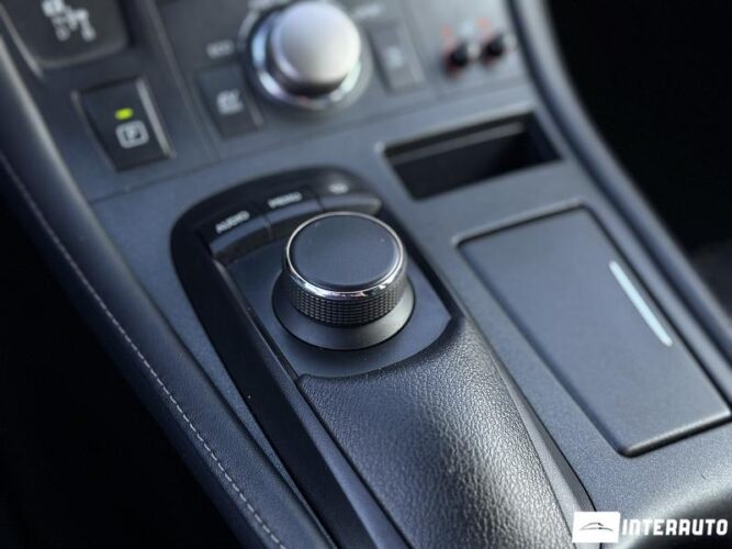 lexus CT 200h 2014