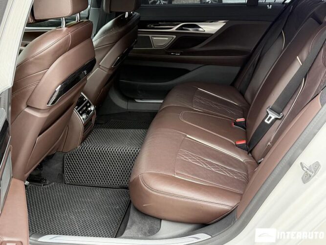 BMW 740 54 bmw 740 2021