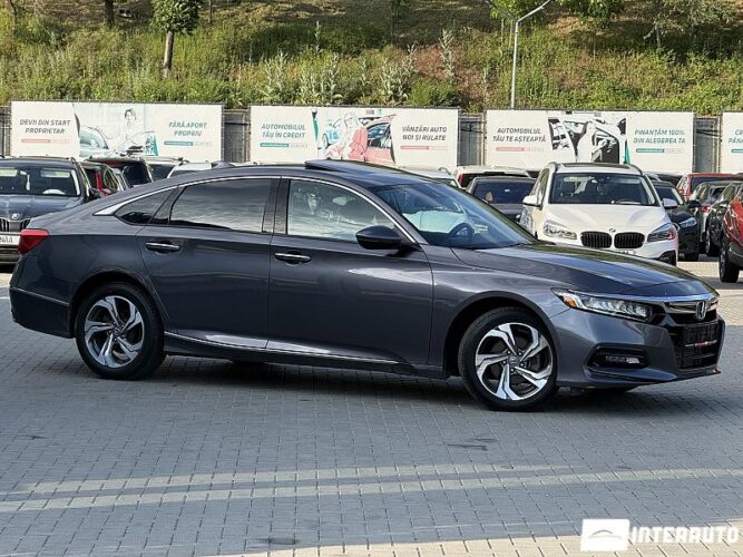 Honda Accord 2018 doar la InterAuto