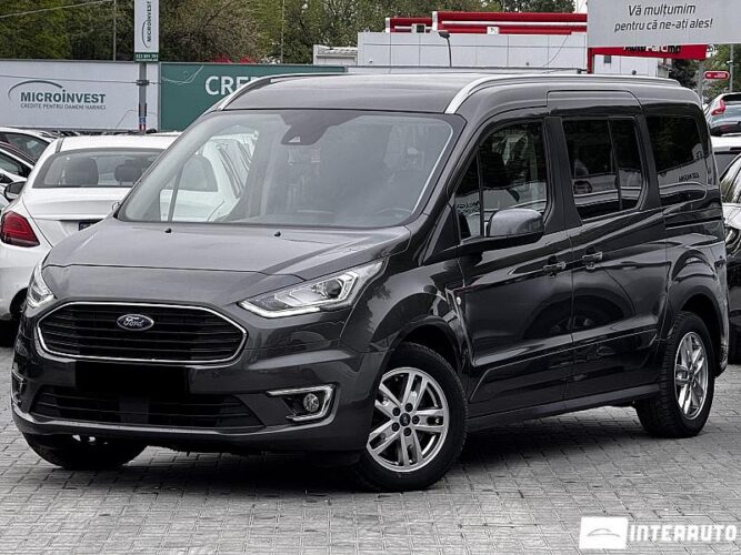 Ford Tourneo Connect 2018 doar la InterAuto
