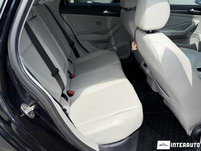 Volkswagen Jetta 48 volkswagen Jetta 2020
