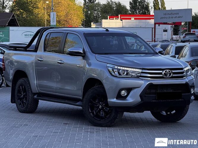 Toyota Hilux 2018 doar la InterAuto