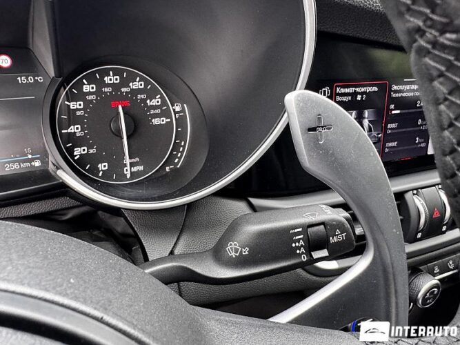 alfa romeo Giulia 2021
