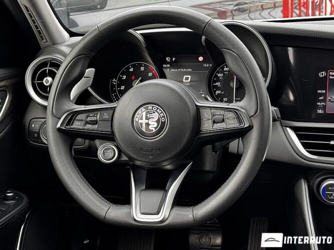 alfa romeo Giulia 2021