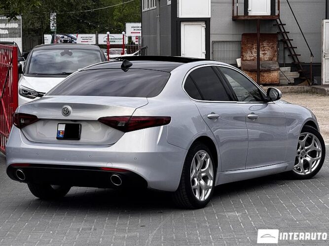 alfa romeo Giulia 2021
