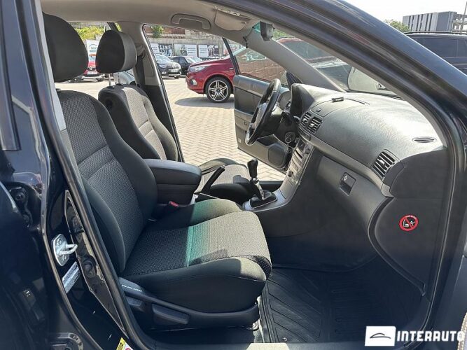 Toyota Avensis 41 toyota Avensis 2007