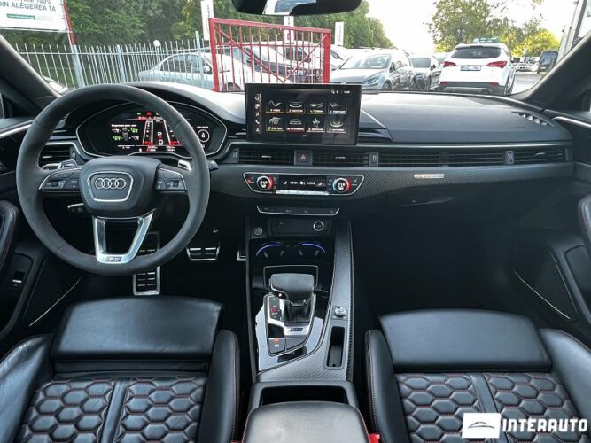 audi RS5 2022