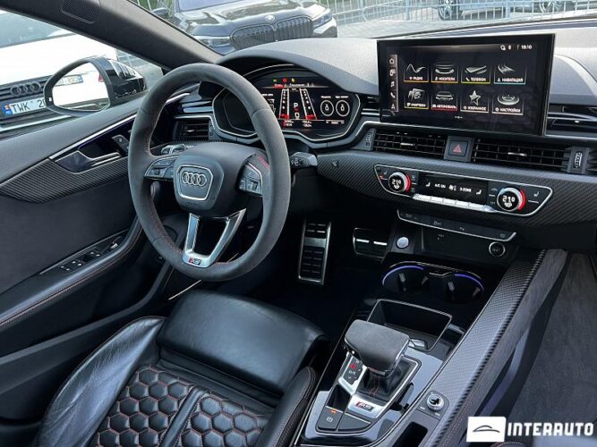 audi RS5 2022