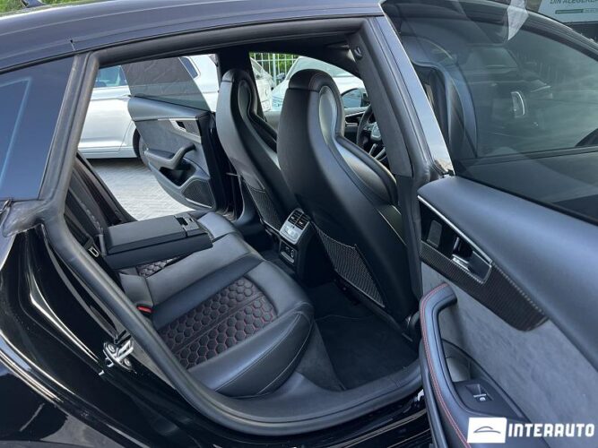 audi RS5 2022