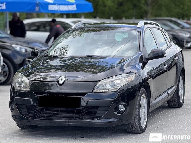 Renault Megane 2010 doar la InterAuto