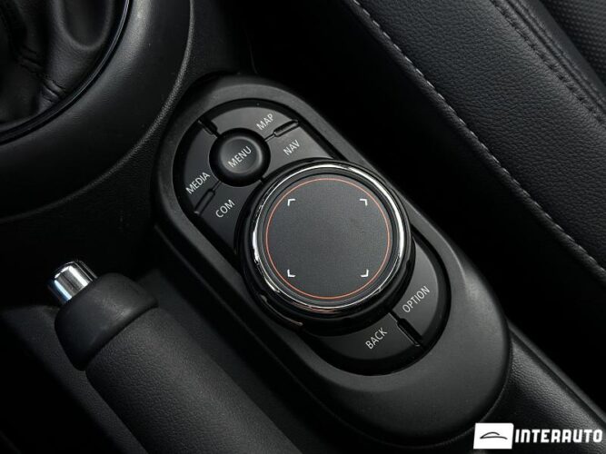 mini Cooper 2019