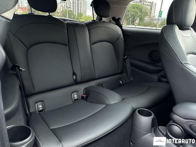 mini Cooper 2019