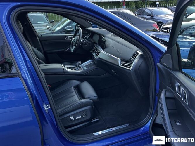 BMW X6 4.0i 53 bmw X6 4.0i 2020