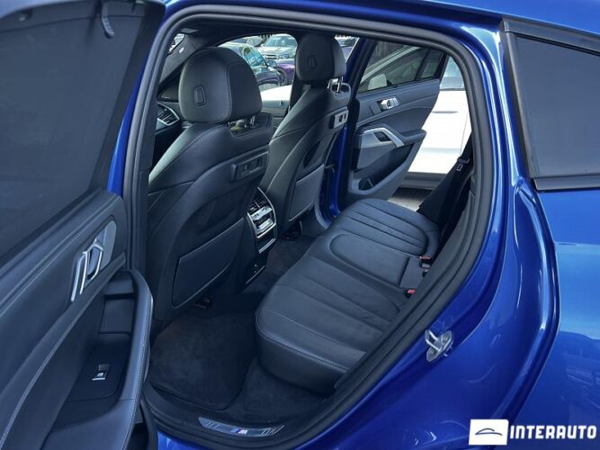 BMW X6 4.0i 44 bmw X6 4.0i 2020