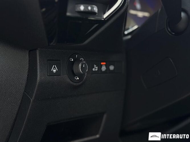 citroen DS7 2019