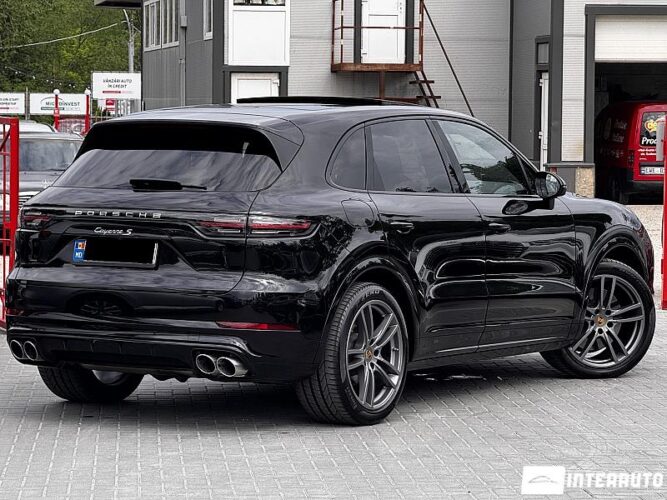 Porsche Cayenne S 39 porsche Cayenne S 2018