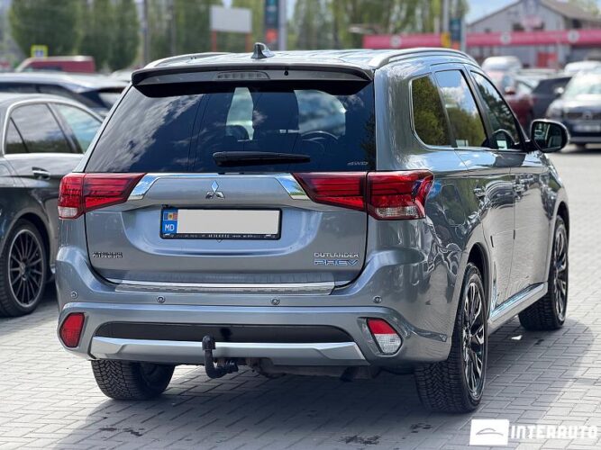 mitsubishi Outlander 2015
