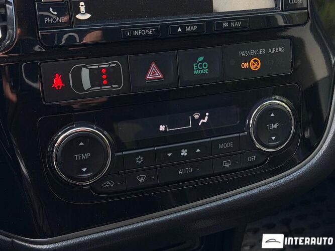 mitsubishi Outlander 2015