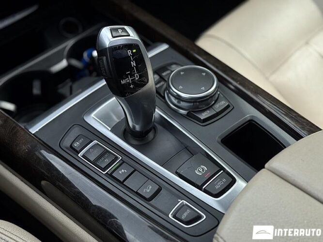 bmw X5 4.0e 2015