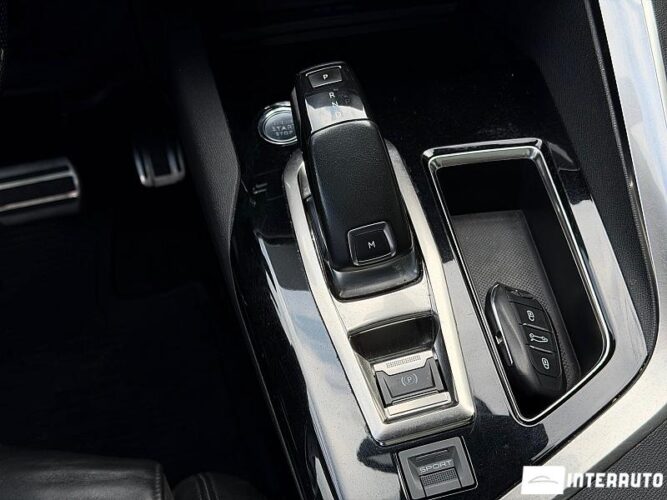 peugeot 5008 2018