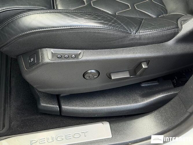 peugeot 5008 2018